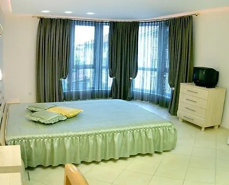 Stela Guest house 3*
